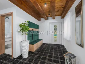 Prodej chalupy, Horní Planá - Pernek, 156 m2