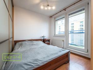 Prodej bytu 2+kk, Praha - Troja, Hnězdenská, 43 m2