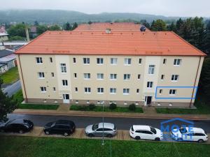Pronájem bytu 2+1, Jesenice, Školní, 56 m2