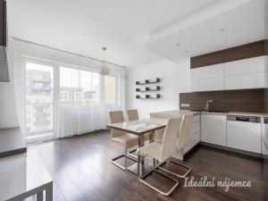 Pronájem bytu 3+kk, Praha - Modřany, Fikerova, 87 m2