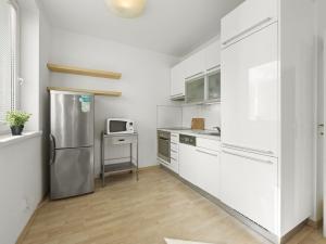 Prodej bytu 1+kk, Praha - Strašnice, Janýrova, 37 m2