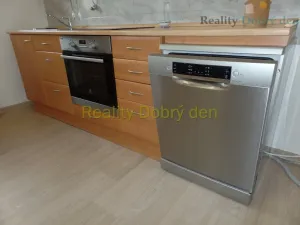 Pronájem bytu 2+1, Opava, Přerovecká, 67 m2