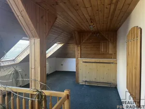 Prodej apartmánu, Podhradní Lhota, 160 m2
