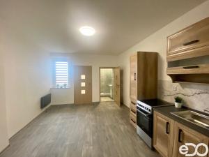 Pronájem bytu 2+kk, Bělá pod Bezdězem, Masarykovo náměstí, 47 m2