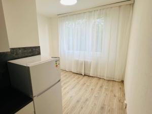 Pronájem bytu 2+1, Ústí nad Labem - Všebořice, Zahradní, 61 m2