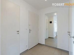 Pronájem bytu 4+1, Praha - Dejvice, Kladenská, 125 m2