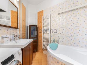 Prodej bytu 1+1, Praha, V Horkách, 46 m2