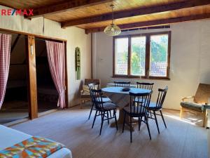 Prodej zemědělské usedlosti, Nezabudice, 230 m2