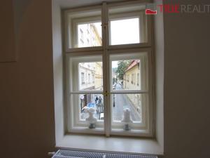 Pronájem bytu 1+1, Praha, Betlémské náměstí, 41 m2