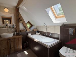 Prodej rodinného domu, Kašperské Hory - Červená, 242 m2