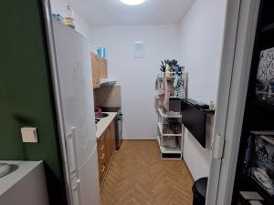Prodej bytu 2+kk, Plesná, Kostelní, 42 m2