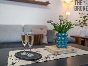 Prodej bytu 2+kk, Úpice, Pod Skalkou, 35 m2