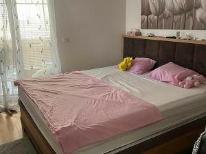 Pronájem bytu 3+kk, Strančice, Náměstí Emila Kolbena, 100 m2
