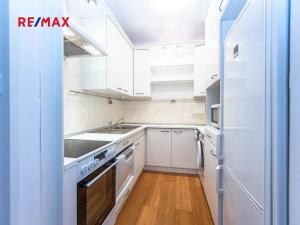 Pronájem bytu 2+kk, Praha - Stodůlky, Bašteckého, 42 m2