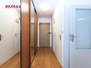 Pronájem bytu 2+kk, Praha - Stodůlky, Bašteckého, 42 m2