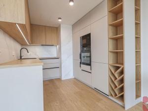 Pronájem bytu 2+kk, Praha - Stodůlky, Hábova, 59 m2