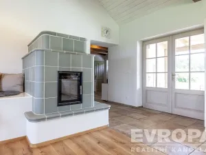 Prodej zemědělské usedlosti, Spálené Poříčí, 210 m2