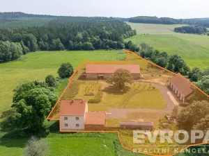 Prodej rodinného domu, Spálené Poříčí, 210 m2