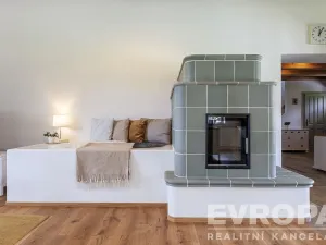 Prodej rodinného domu, Spálené Poříčí, 210 m2