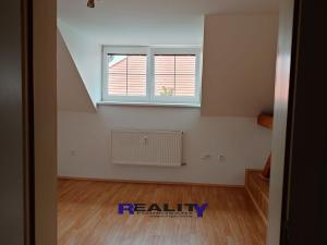 Pronájem bytu 1+kk, Žatec, Lva Tolstého, 45 m2