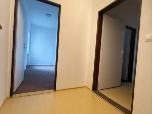 Pronájem bytu 2+1, Strašice, 51 m2
