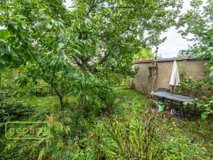 Prodej podílu 1/2 rodinného domu, Praha - Malešice, Káranská, 225 m2