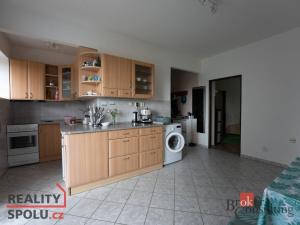 Prodej atypického bytu, Dvůr Králové nad Labem, Klazarova, 390 m2