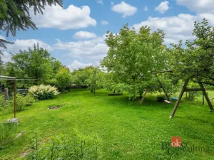 Prodej atypického bytu, Dvůr Králové nad Labem, Klazarova, 67 m2