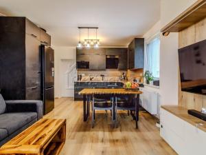Prodej bytu 4+kk, Milovice - Mladá, Armádní, 76 m2