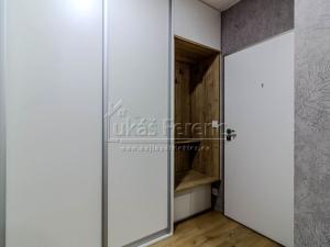 Prodej bytu 4+kk, Milovice - Mladá, Armádní, 76 m2