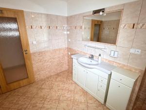 Prodej rodinného domu, Jablonec nad Nisou - Rýnovice, Maxe Švabinského, 185 m2