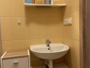 Pronájem bytu 1+1, Žďár nad Sázavou, Kovářova, 33 m2