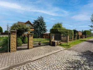 Prodej kanceláře, Uherské Hradiště, V Zahradách, 474 m2