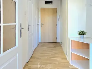 Pronájem bytu 2+kk, Kladno, Holandská, 40 m2