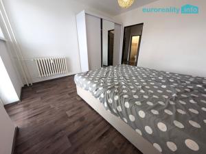 Prodej bytu 3+1, Vejprnice, Plzeňská, 72 m2