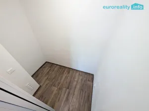 Prodej bytu 3+1, Vejprnice, Plzeňská, 72 m2