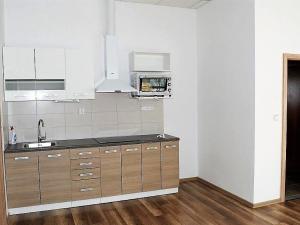 Pronájem bytu 2+kk, Hrušovany u Brna, Masarykova, 44 m2