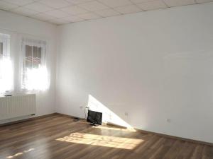 Pronájem bytu 2+kk, Hrušovany u Brna, Masarykova, 44 m2
