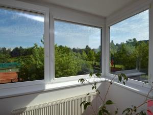 Pronájem bytu 5+kk, Praha - Petrovice, Edisonova, 154 m2