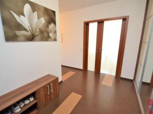 Pronájem bytu 5+kk, Praha - Petrovice, Edisonova, 154 m2