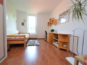 Pronájem bytu 5+kk, Praha - Petrovice, Edisonova, 154 m2