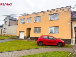 Prodej rodinného domu, Roštění, 400 m2