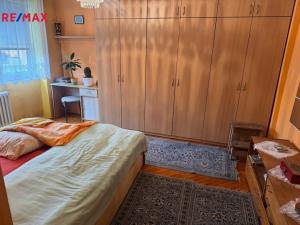 Prodej rodinného domu, Roštění, 400 m2