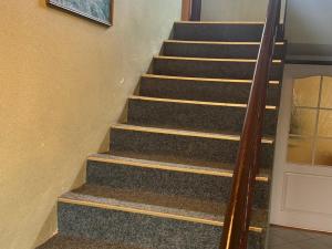 Prodej rodinného domu, Roštění, 400 m2