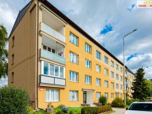 Prodej bytu 3+1, Karlovy Vary - Stará Role, Okružní, 65 m2