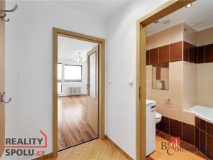 Prodej bytu 1+kk, Praha - Letňany, Místecká, 31 m2