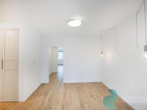 Pronájem bytu 3+kk, Praha, Na moklině, 71 m2