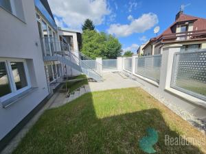 Pronájem bytu 3+kk, Praha, Na moklině, 71 m2
