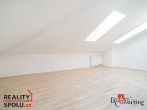 Pronájem bytu 2+kk, Kladno - Kročehlavy, Generála Selnera, 80 m2