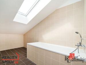 Pronájem bytu 2+kk, Kladno - Kročehlavy, Generála Selnera, 80 m2
